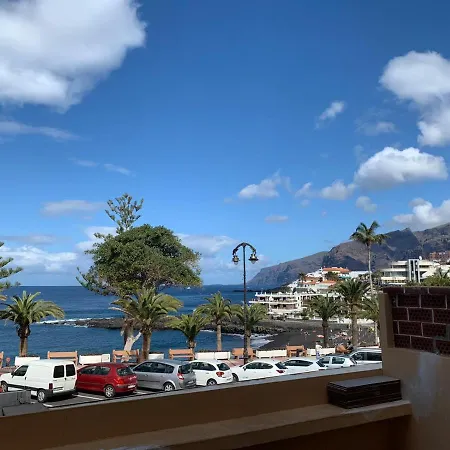 La Arena Sea Front Puerto de Santiago (Tenerife)