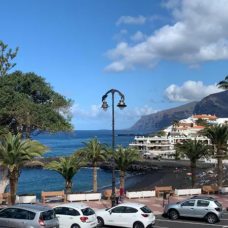La Arena Sea Front Puerto de Santiago (Tenerife)